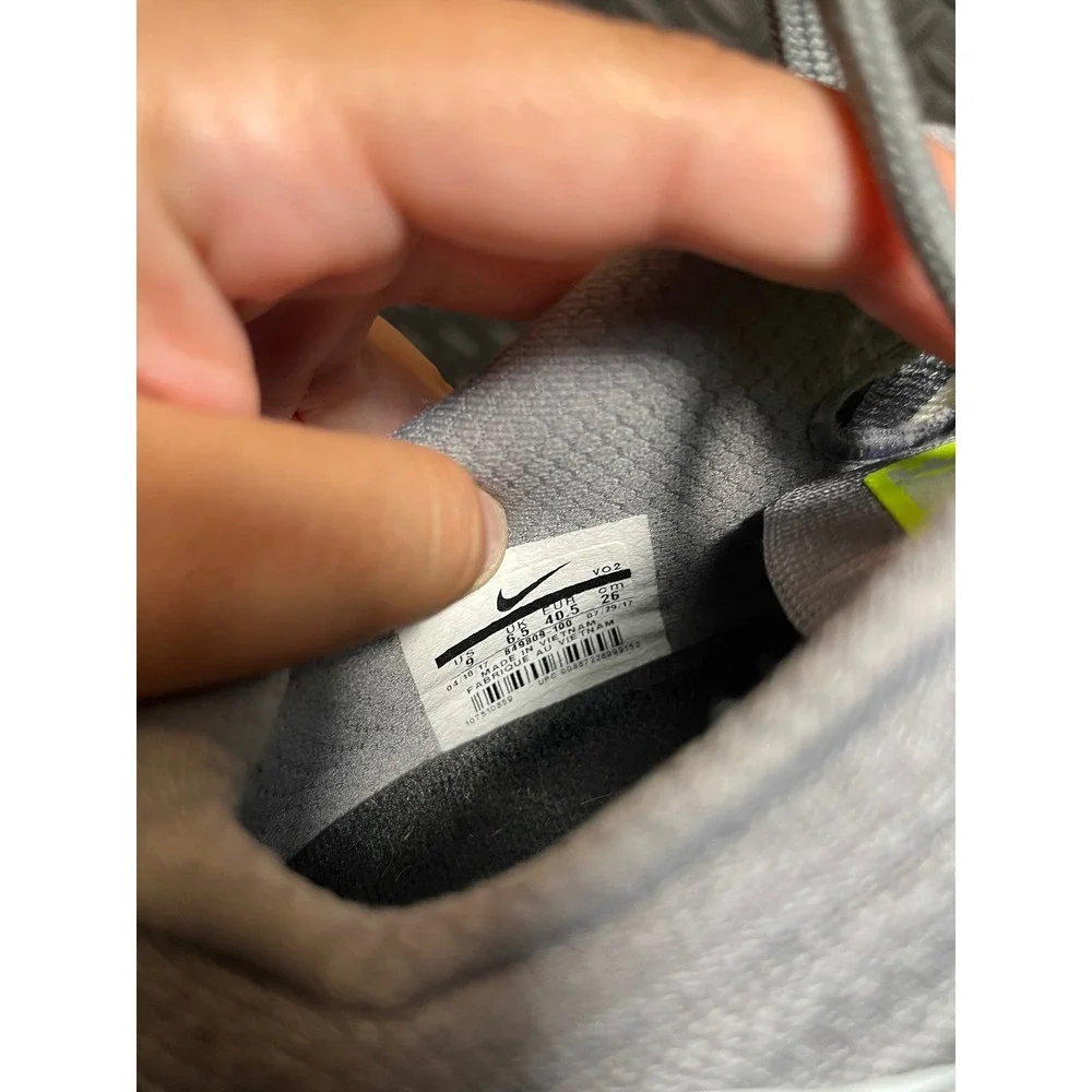 Nike‎ Metcon DSX Flyknit Womens 9 Grey White Volt Training Shoes 849809-100